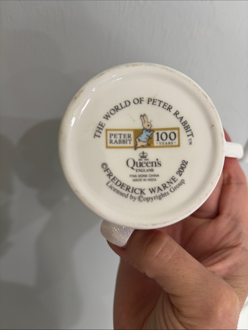 Queen's England Peter Rabbit White Bone China Teacup - Frederick Warne 2002